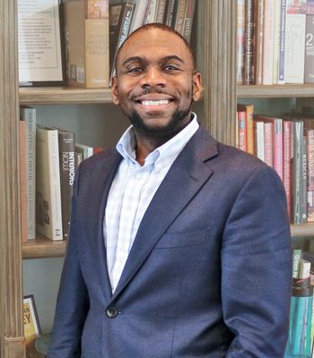 Portrait of Eric Turner, Realtor.